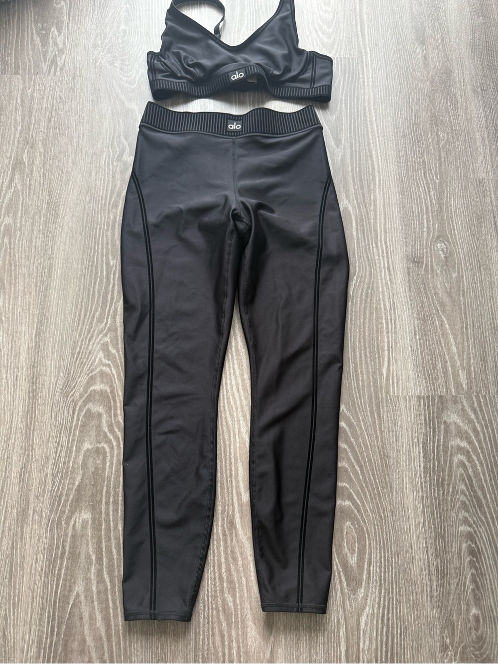 ALO Yoga Black Performance Leggings and Top